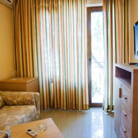 оазис парк 3*