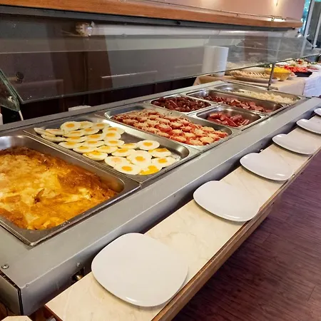 Otel оазис парк 3*