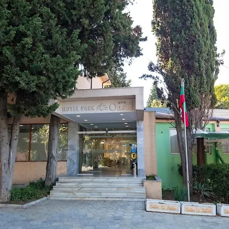 Hotel оазис парк
