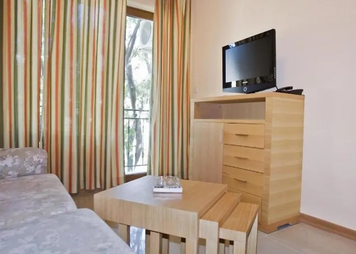 Szálloda оазис парк Neszebar